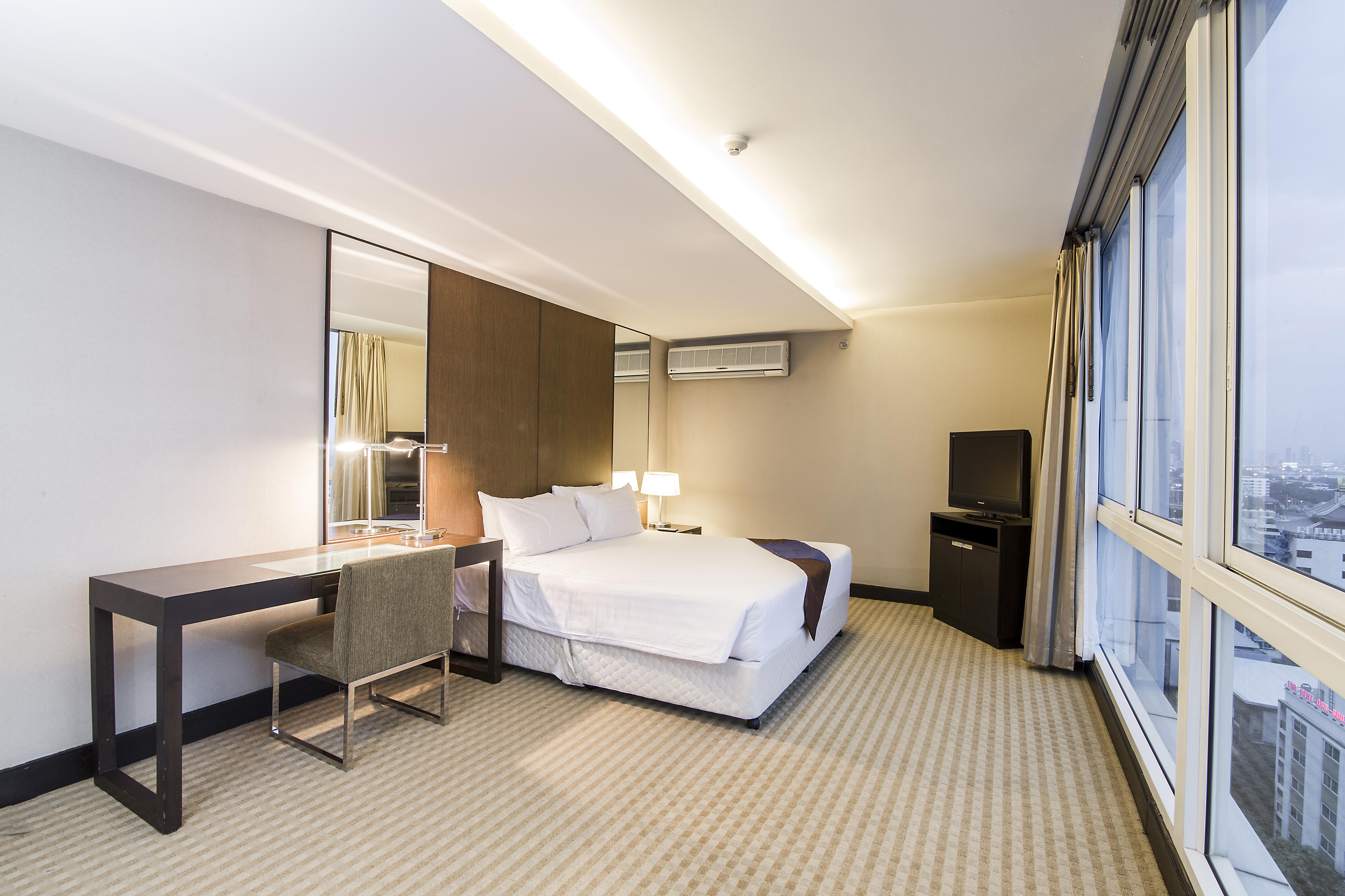 The Narathiwas Hotel & Residence Sathorn Bangkok Kültér fotó