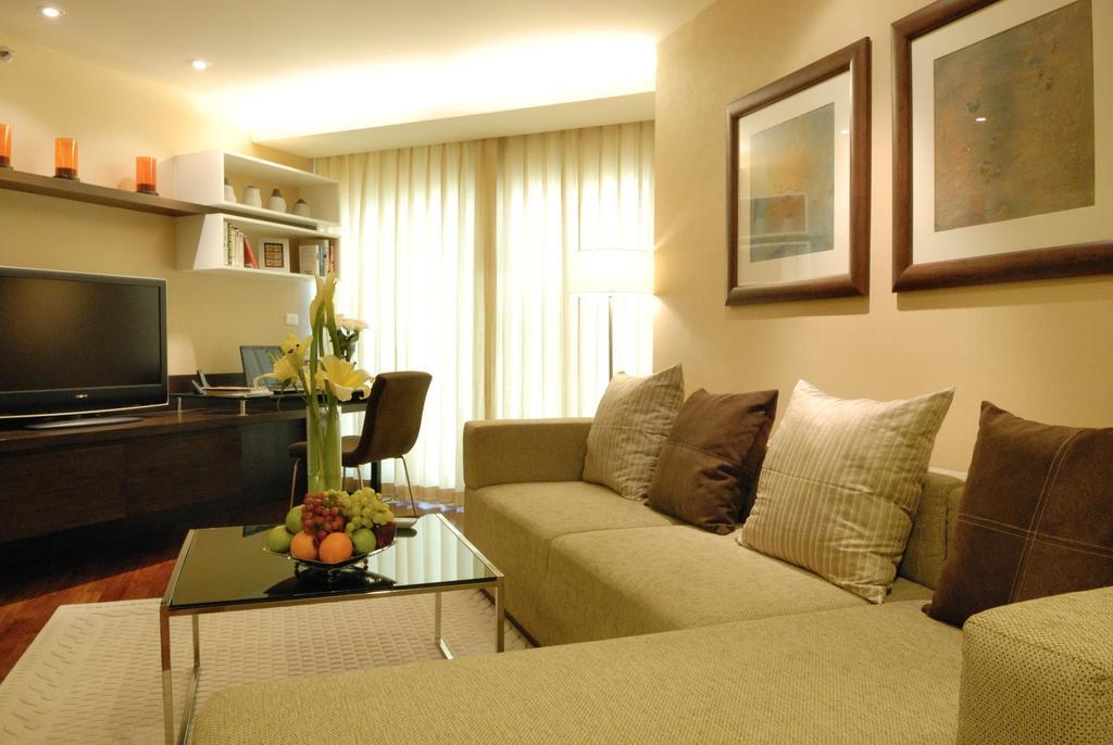 The Narathiwas Hotel & Residence Sathorn Bangkok Kültér fotó