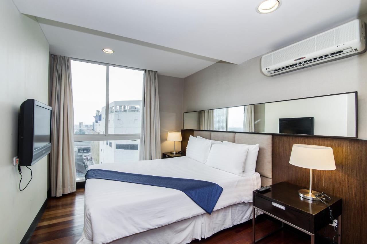 The Narathiwas Hotel & Residence Sathorn Bangkok Kültér fotó